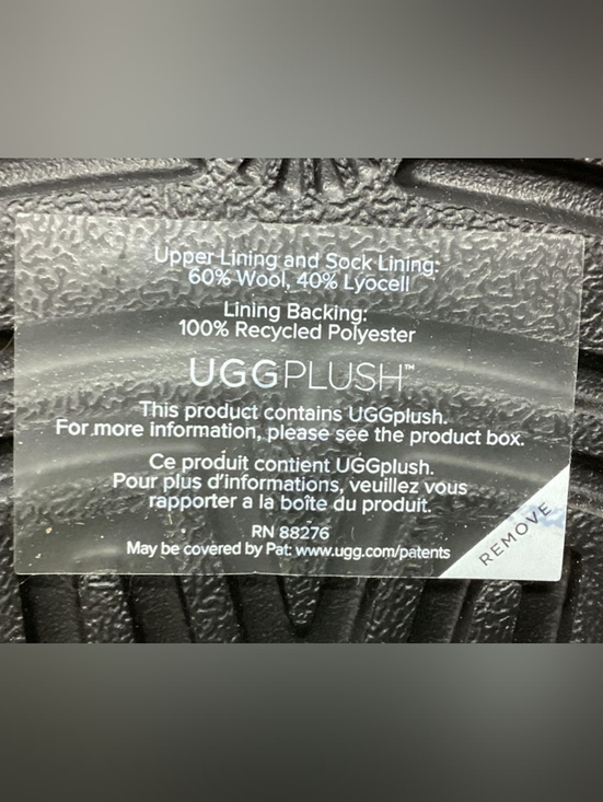 UGG Neumel High \'Black\'

 Men\'s Suede Chukka Lace-Up Boots Size 15 NIB